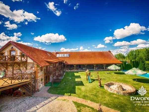 Agroturystyka "Dworek U Pelcow" Рин Екстер'єр фото